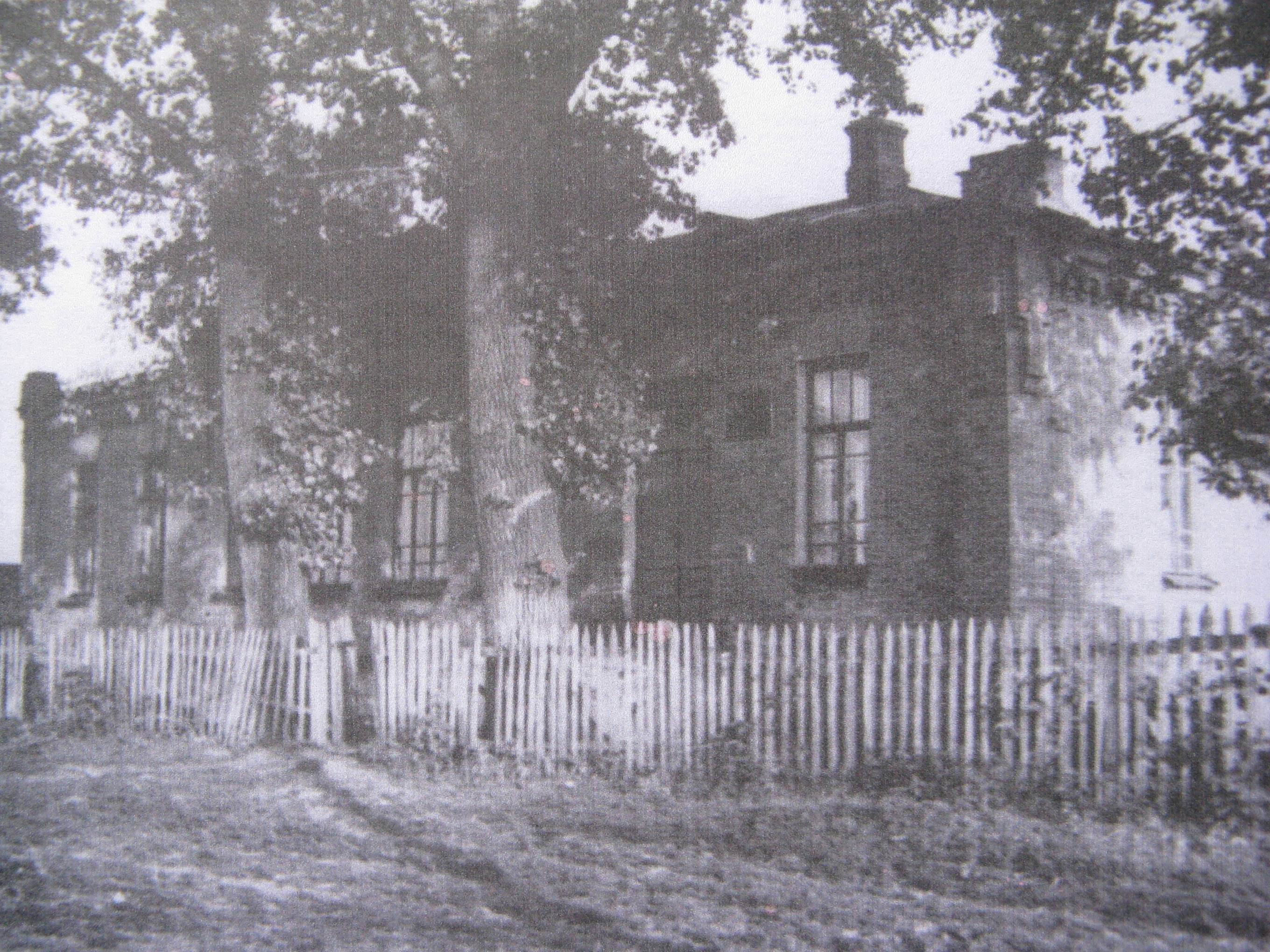 Стара школа с.Косівщина.jpg
