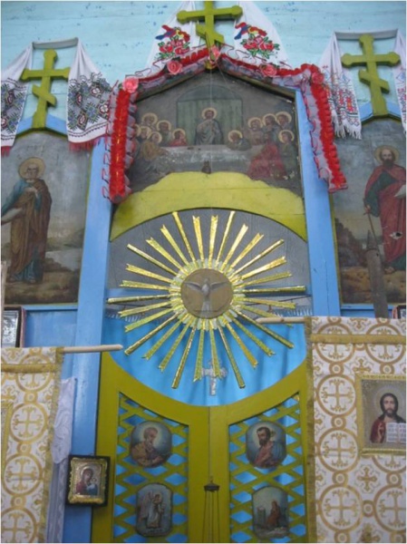 Файл:Иконостас Миколаївської церкви.jpg