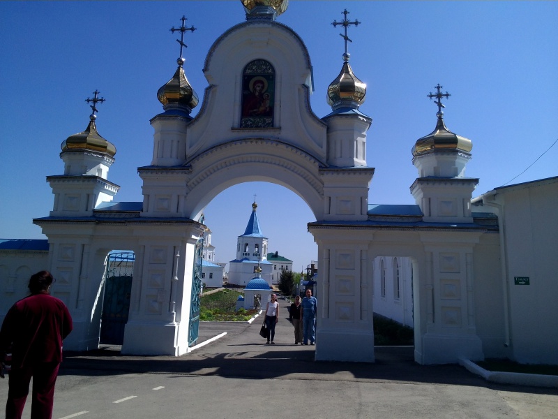 Файл:Вход в монастырь.jpg